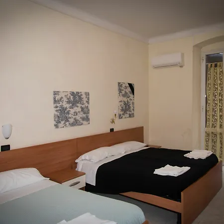 Hotel Bella Napoli La Spezia