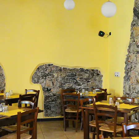 Bella Napoli Hotel La Spezia